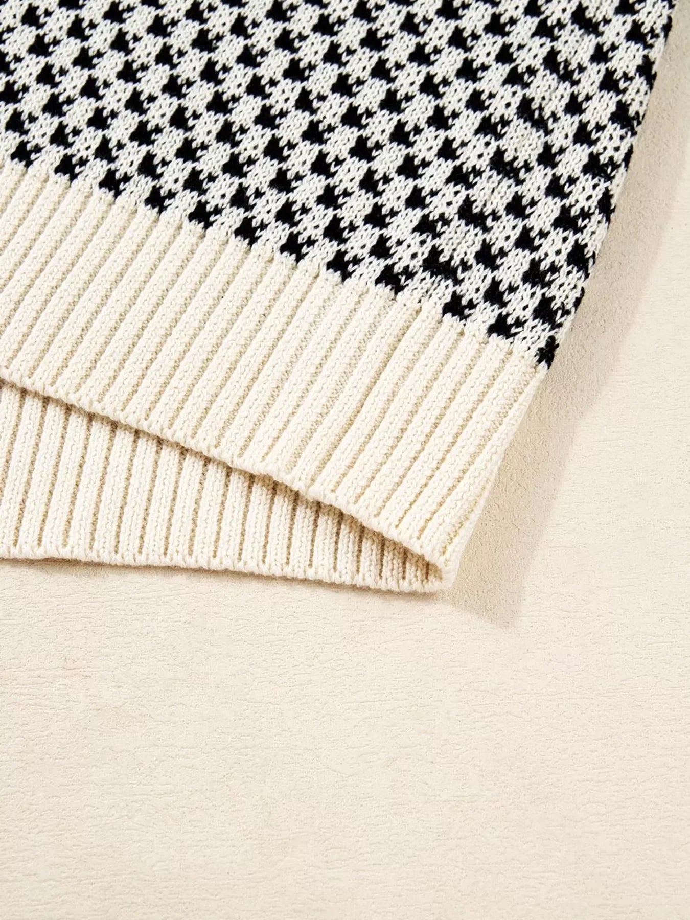Contrast Color Pattern Lantern Sleeve Sweater