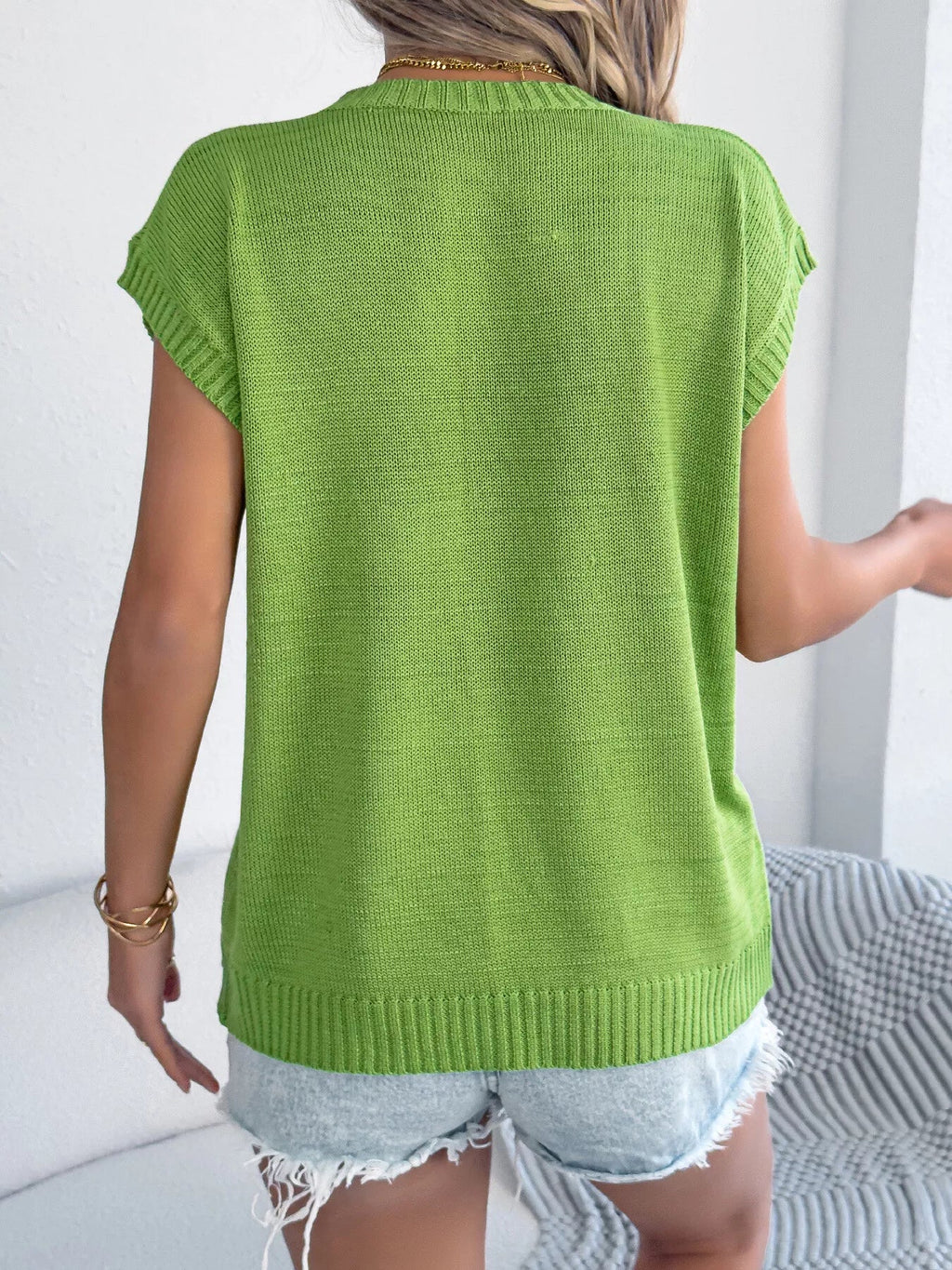 Flower Round Neck Sweater