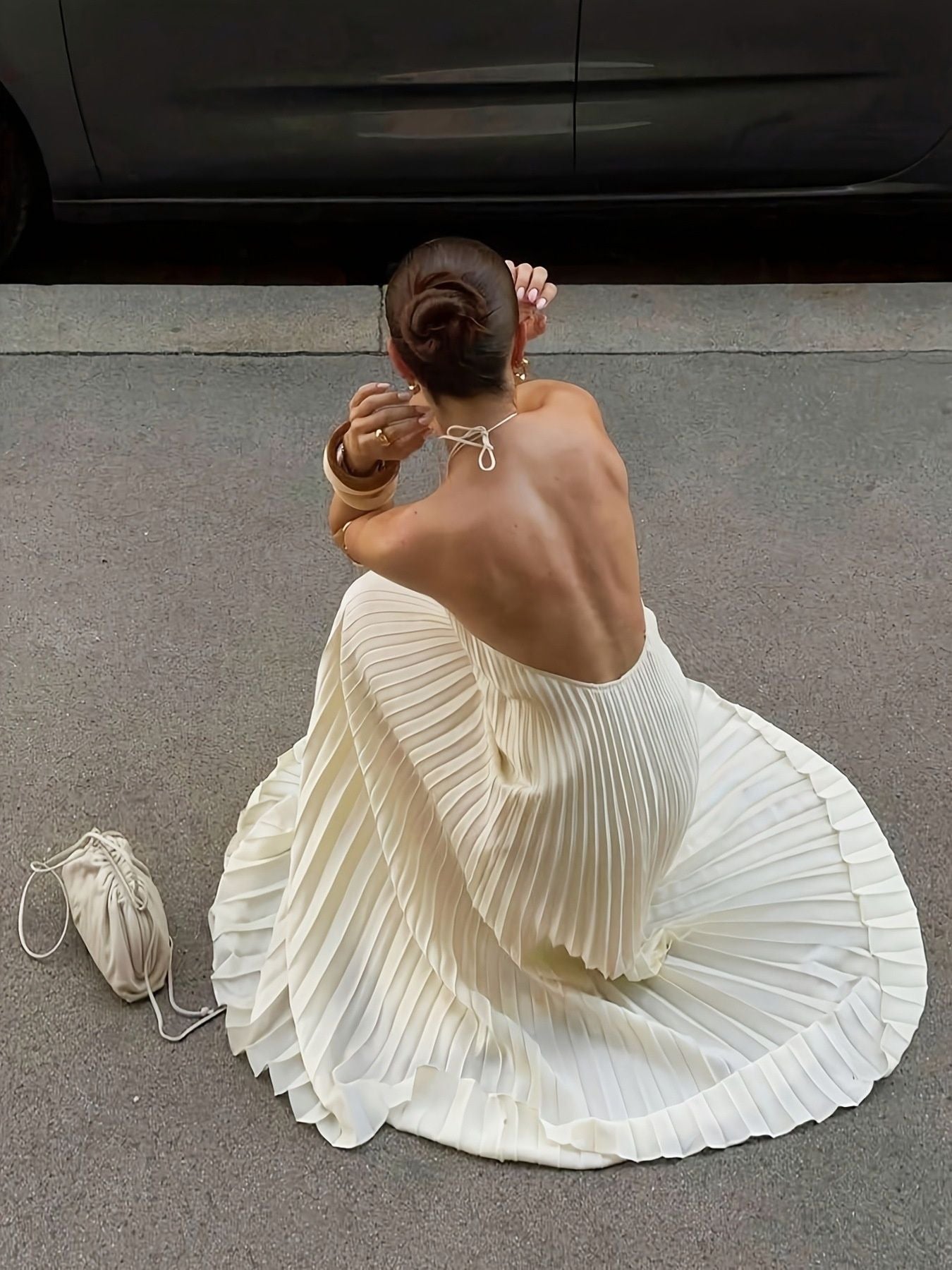 Halter Neck Pleated Maxi Dress