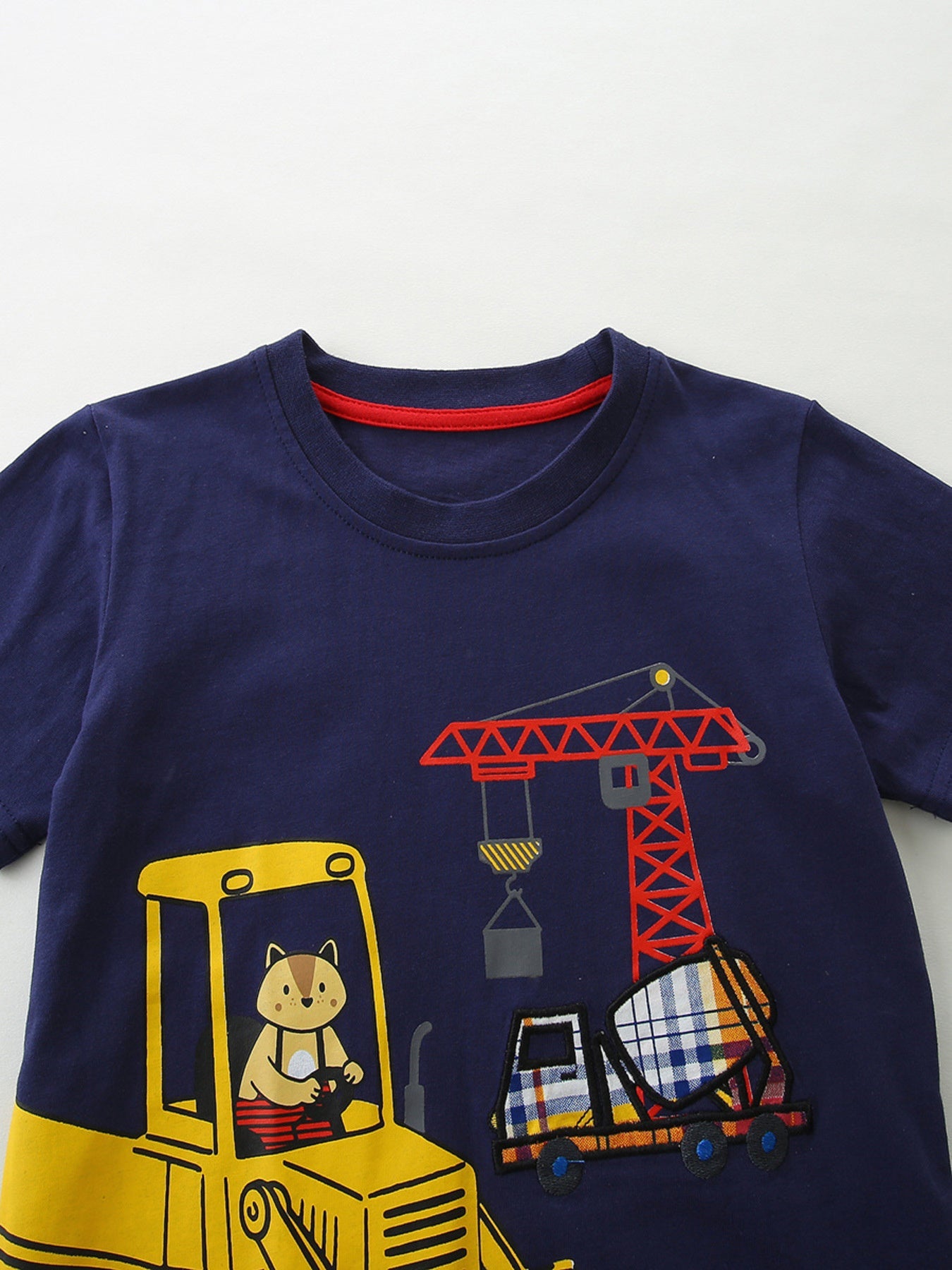 Children's Construction Vehicle Print Tee & Plaid Shorts Set
