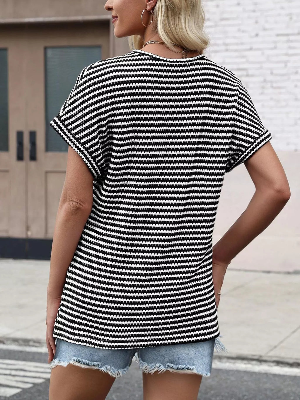 Striped V-Neck Relaxed Fit T-Shirt