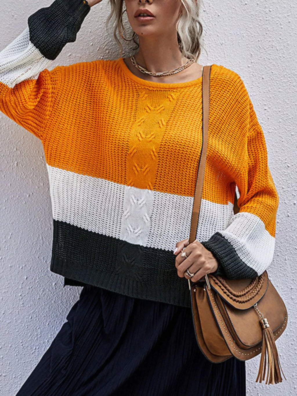 Color Block Round Neck Sweater