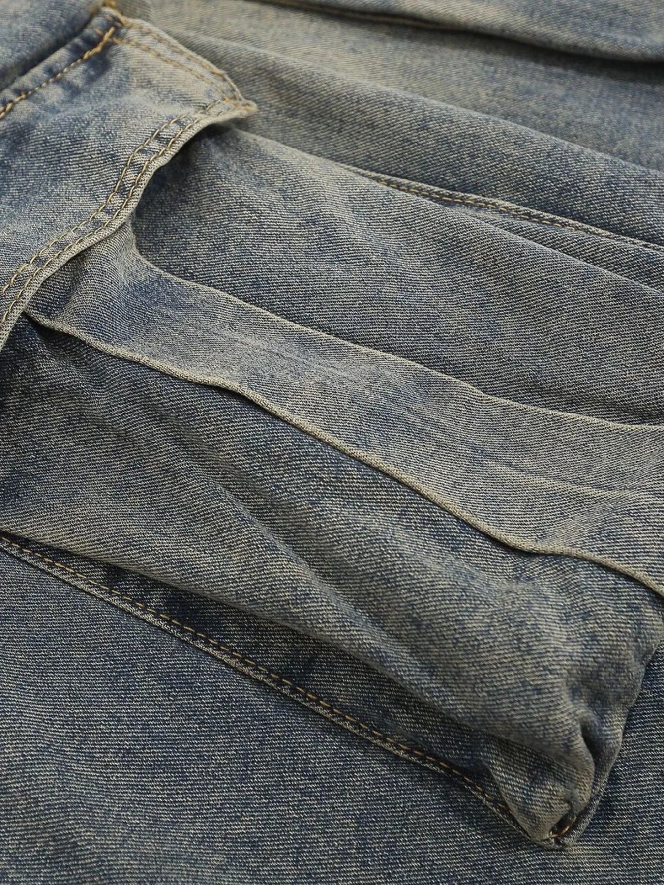 Men's Wide Leg Cargo Jeans