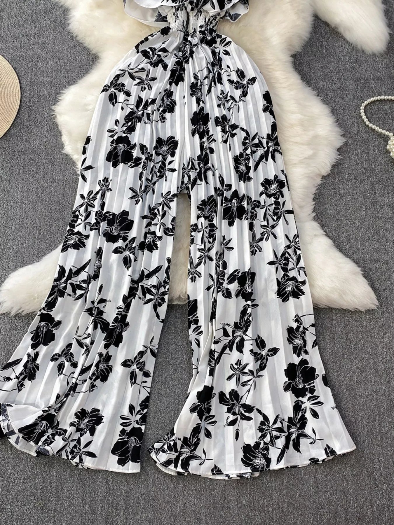 Floral Print Wide Leg Pleated Jumpsuit