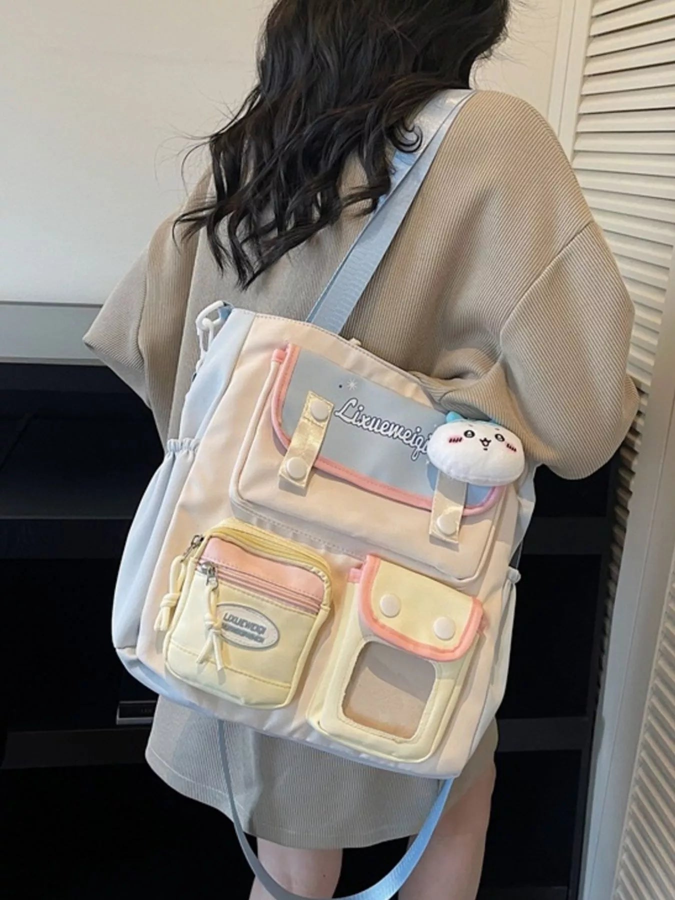 Multi-Pocket Shoulder Bag
