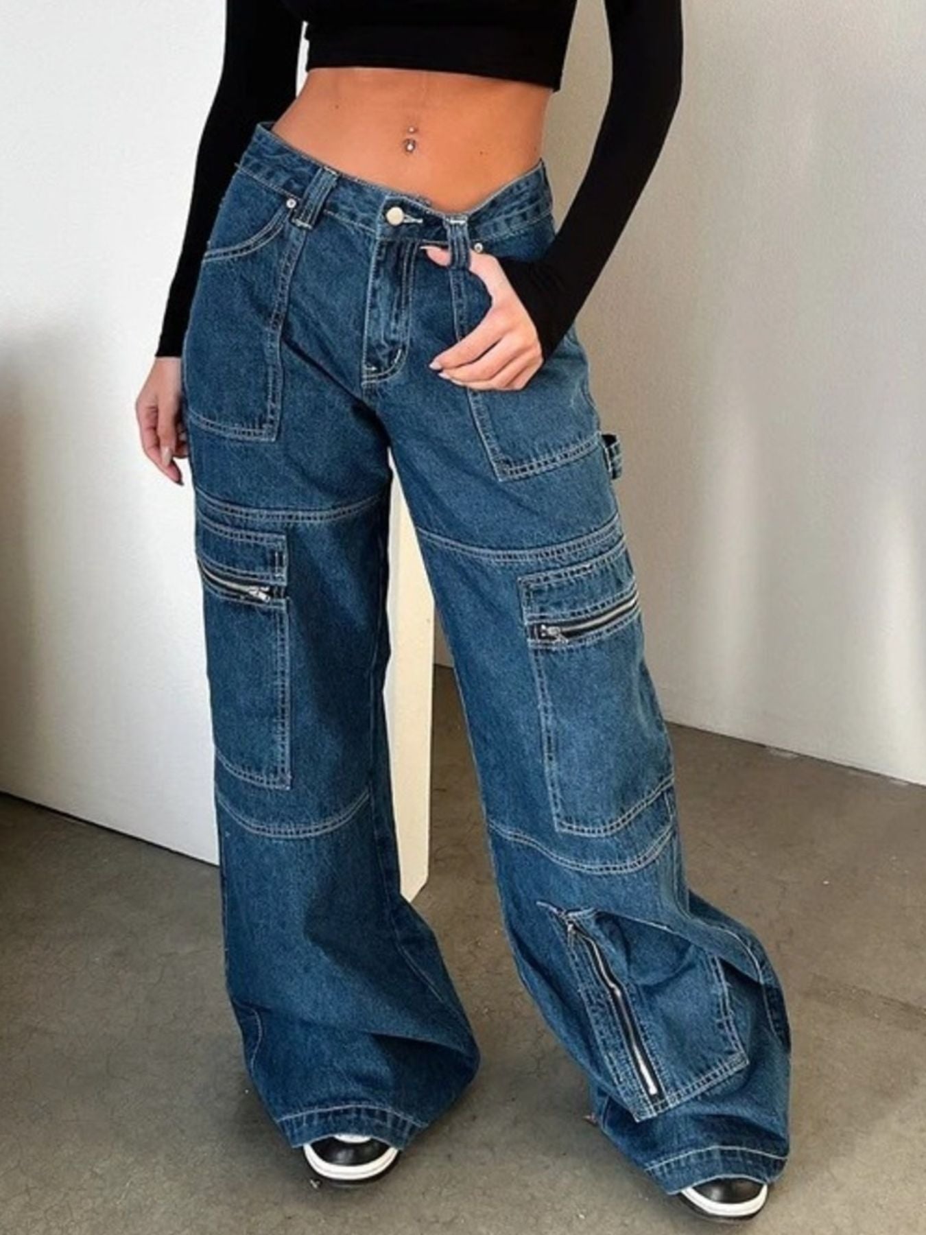 Zipper Pocket Wide Leg Cargo Jeans
