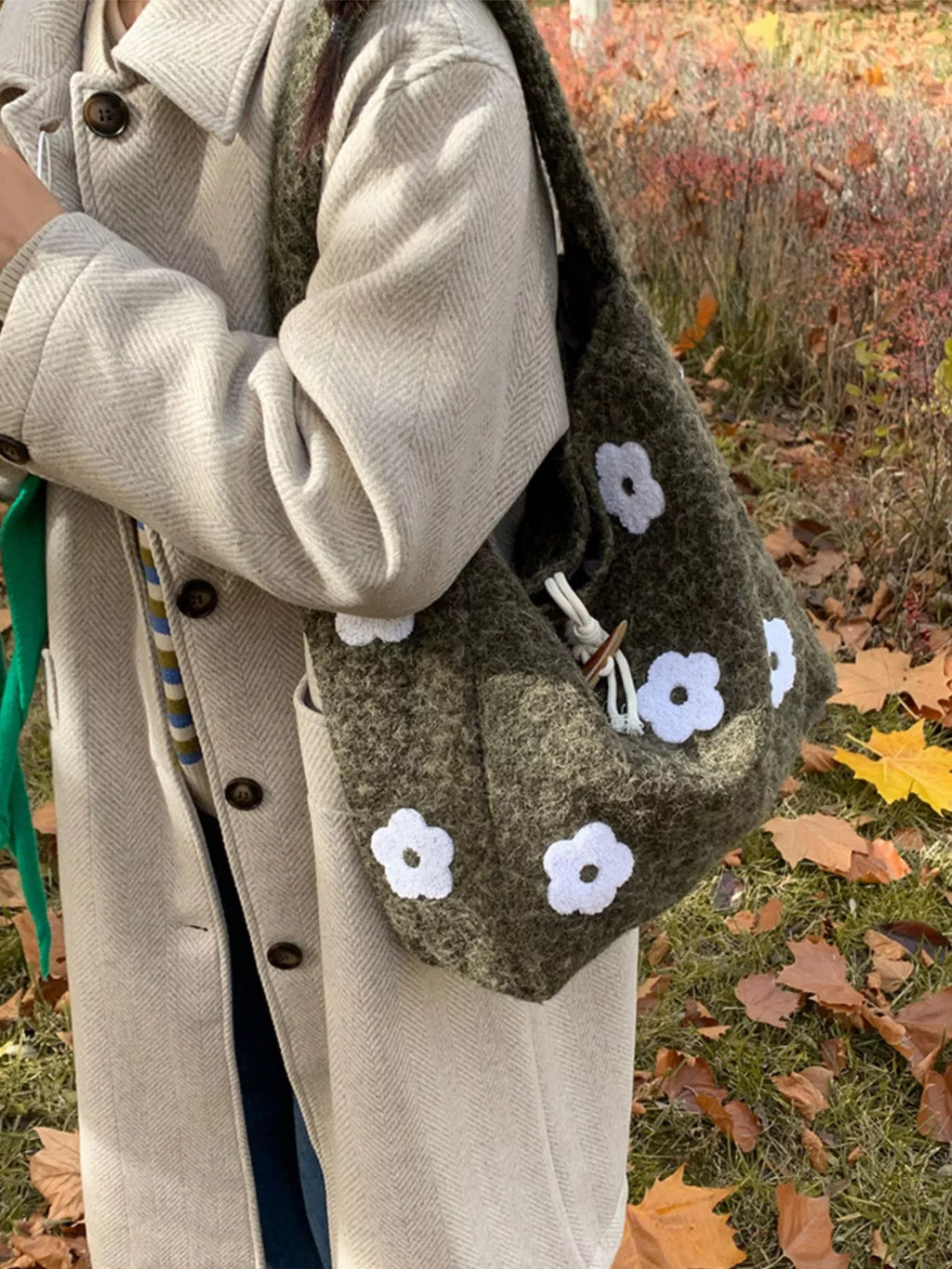 Floral Applique Handbag