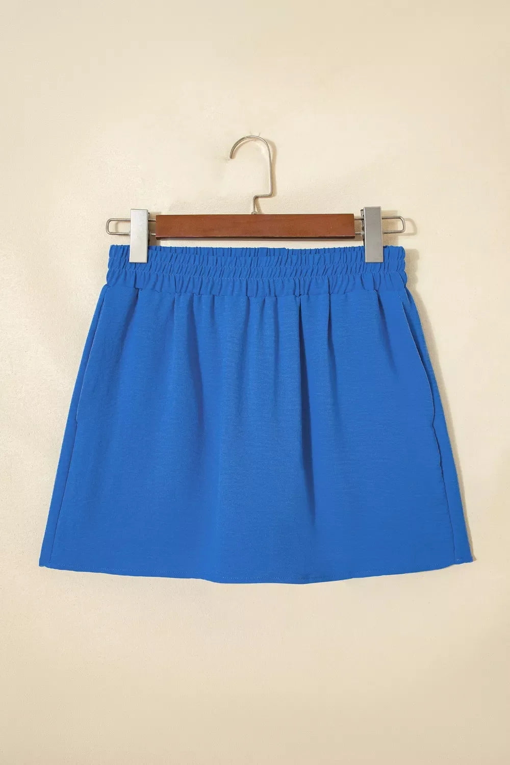 Casual Elastic Waist Flowy Shorts