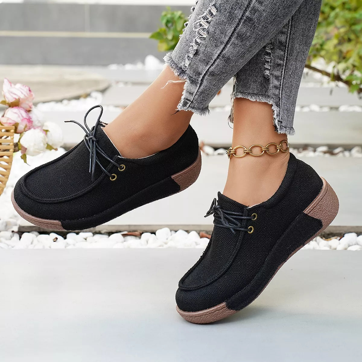 Round Toe  Lace-Up Sneakers