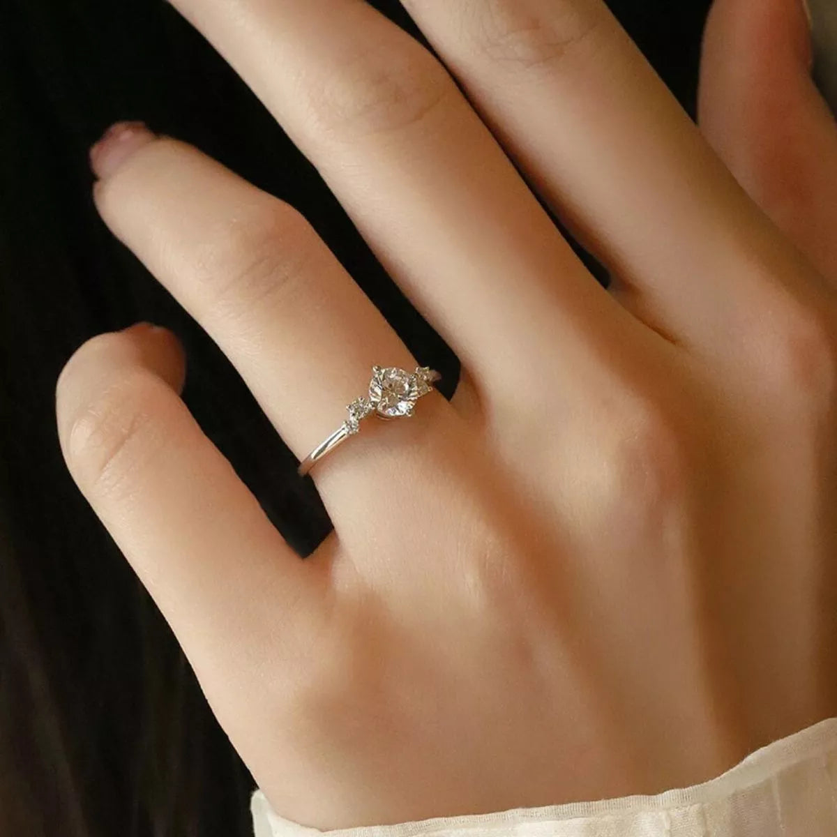 1 Carat Moissanite 925 Sterling Silver Ring