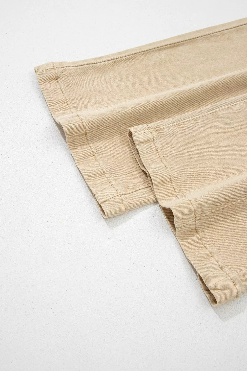 Solid Color Seamed Center Wide Leg Cropped Jeans
