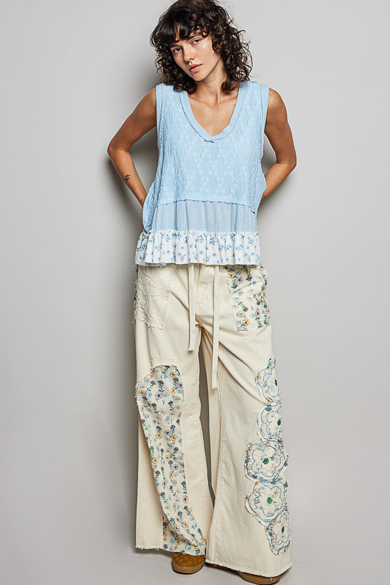 POL Floral Print V-Neck Textured Tank