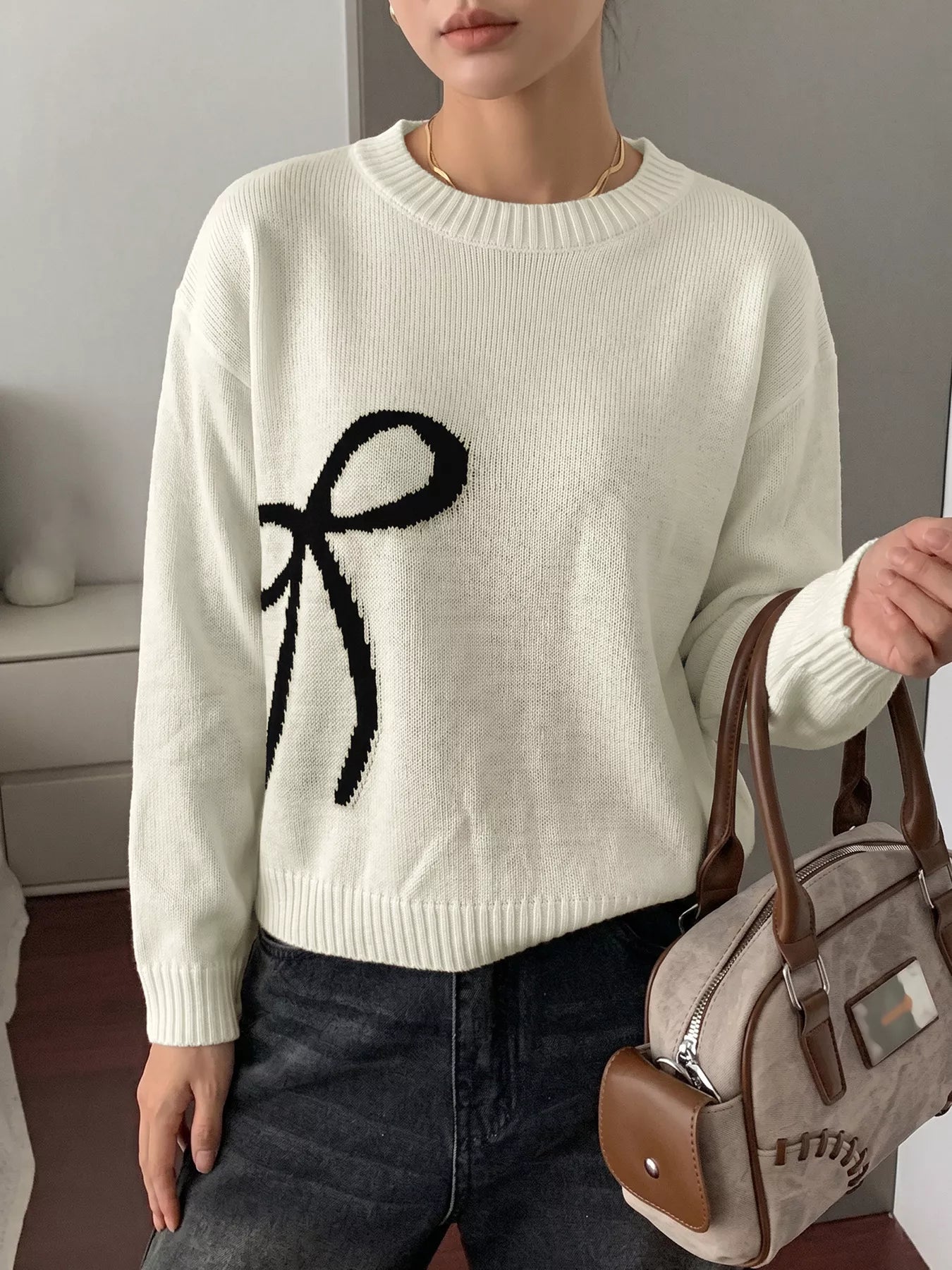 Bow Graphic Round Neck Sweater