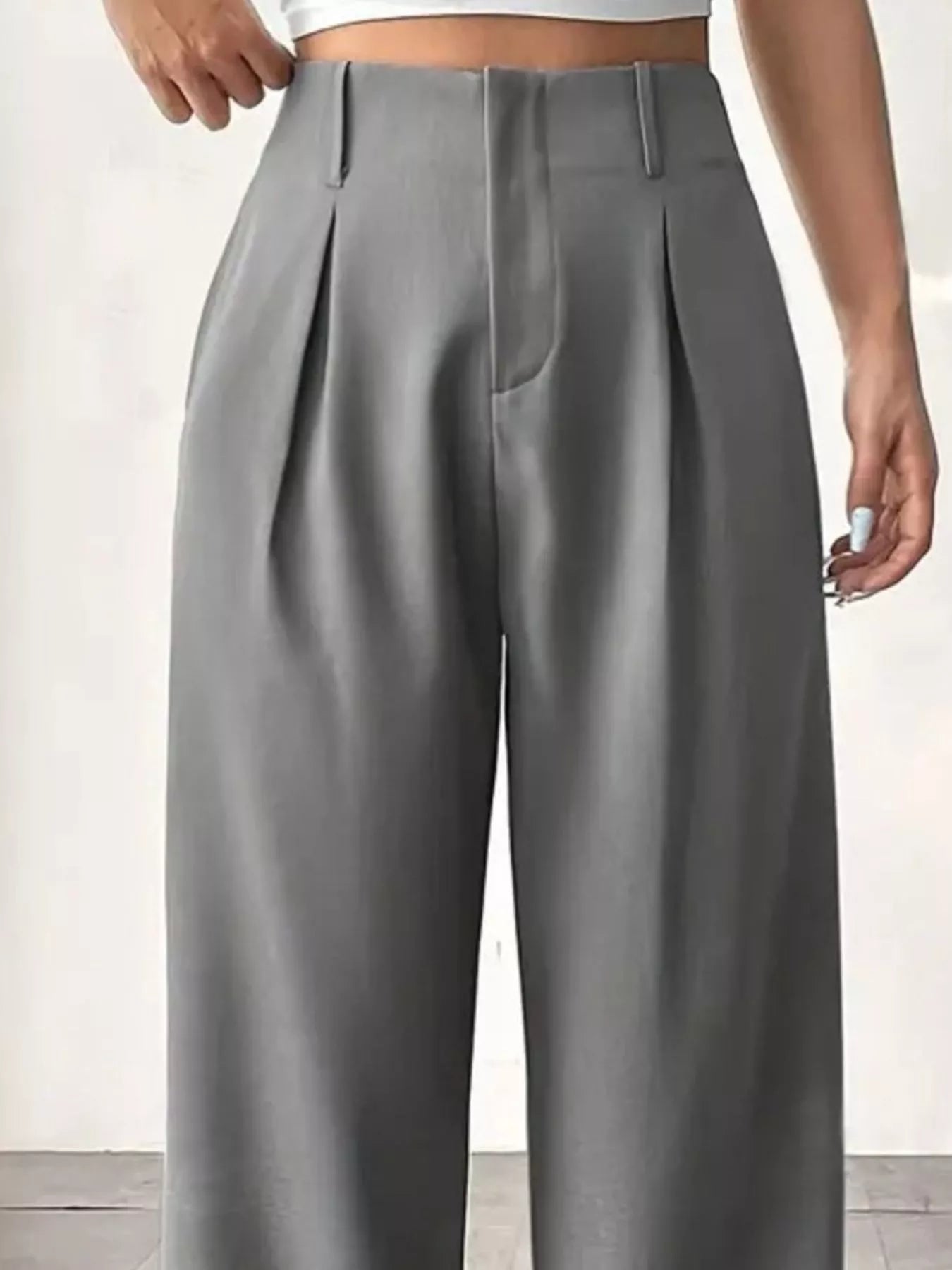 Wide Leg Pleated Pants