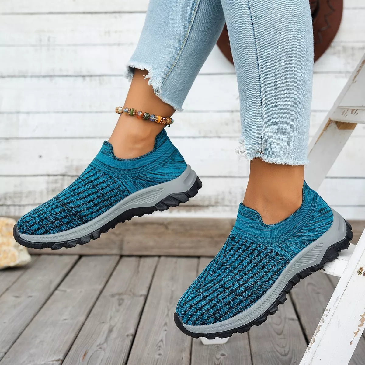 Round Toe Mesh Slip-Ons