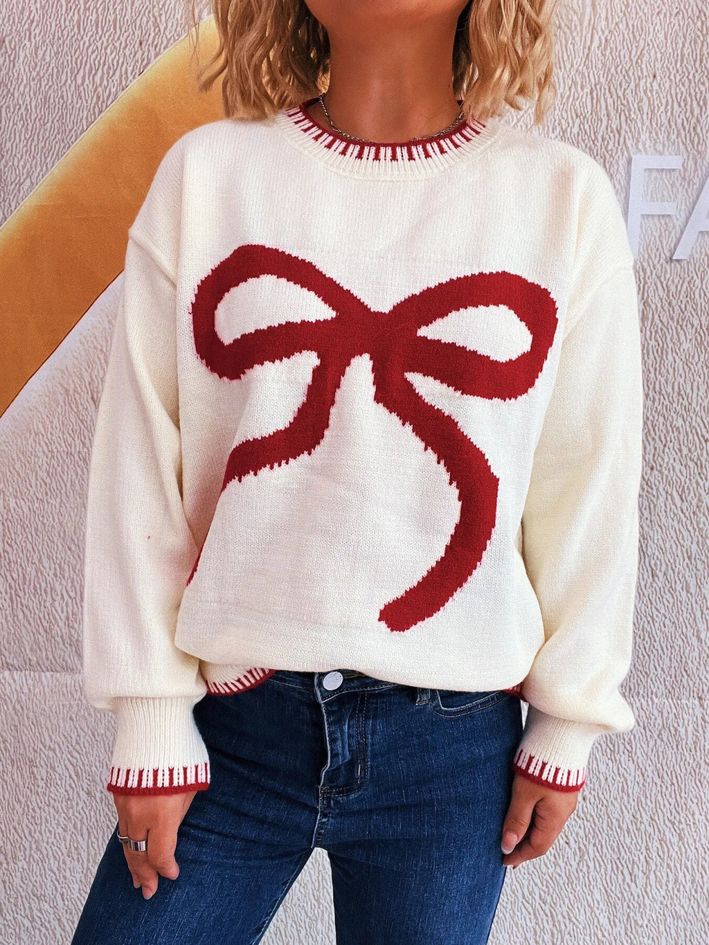 Bow Pattern Round Neck Sweater