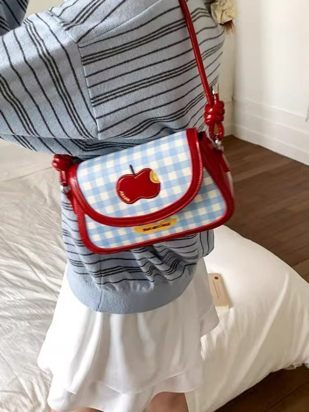 Apple Gingham Pattern Shoulder Bag