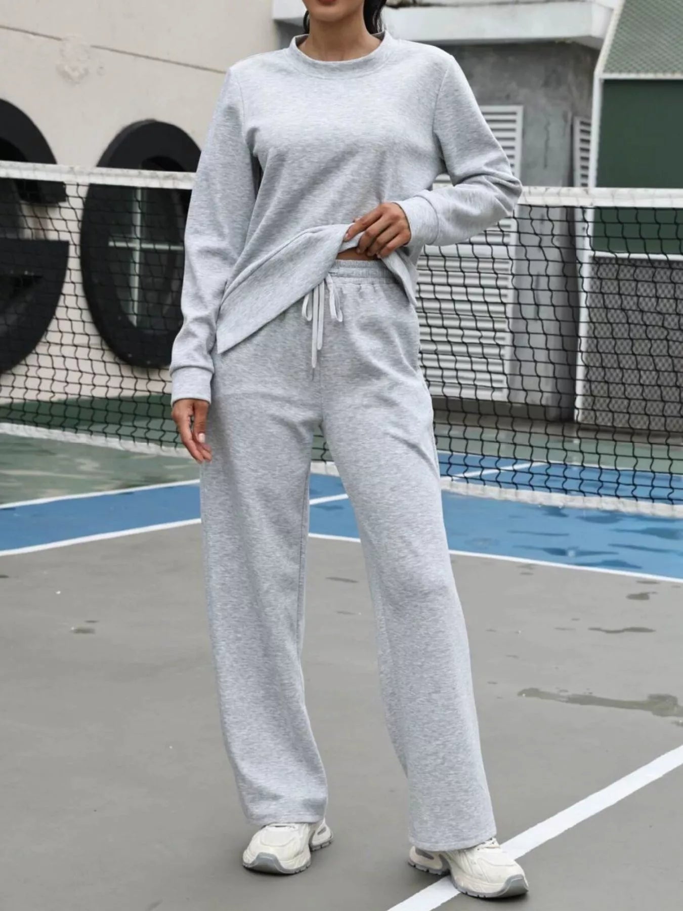 Round Neck Sweatshirt and Pants Set