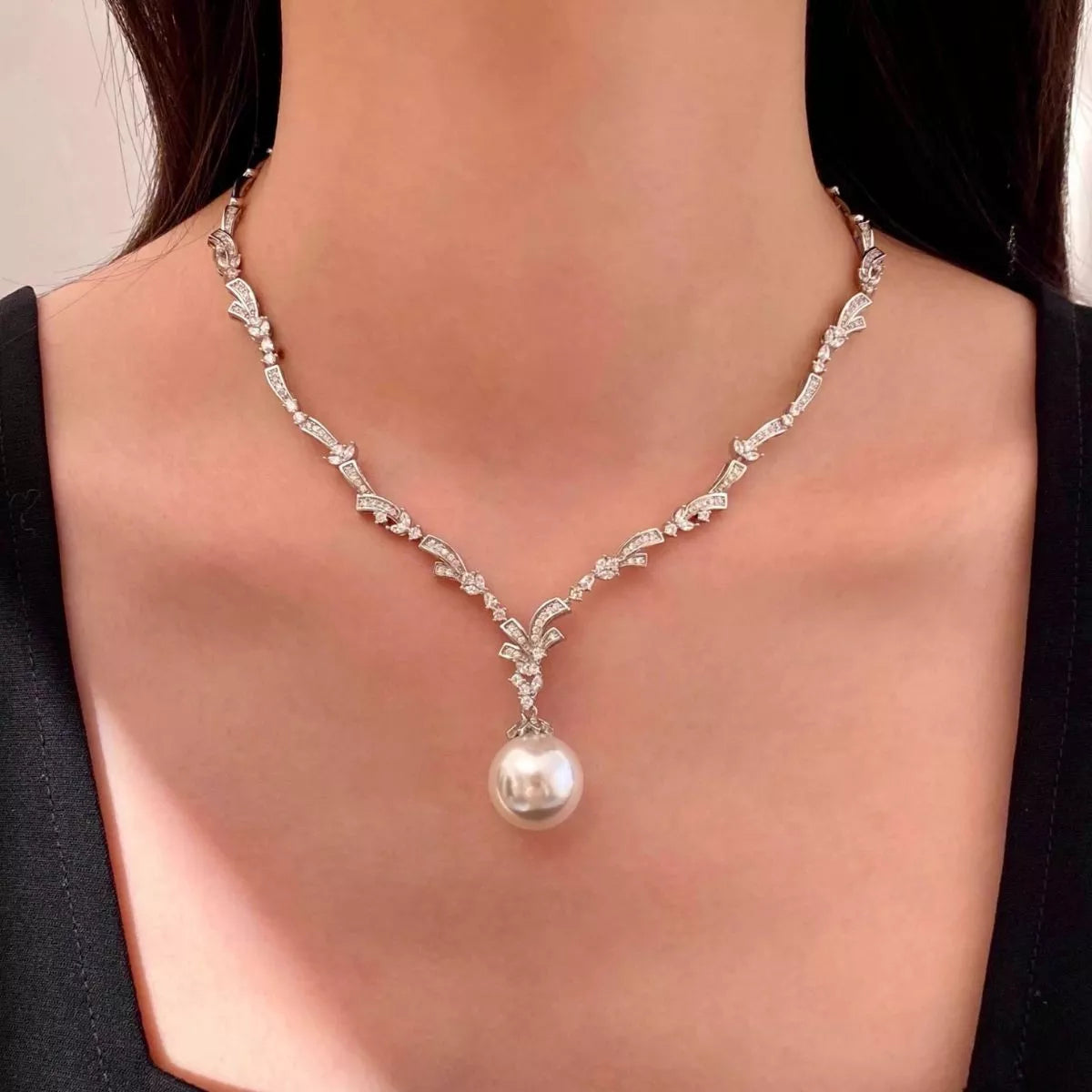 Zircon Pearl Pendant Necklace
