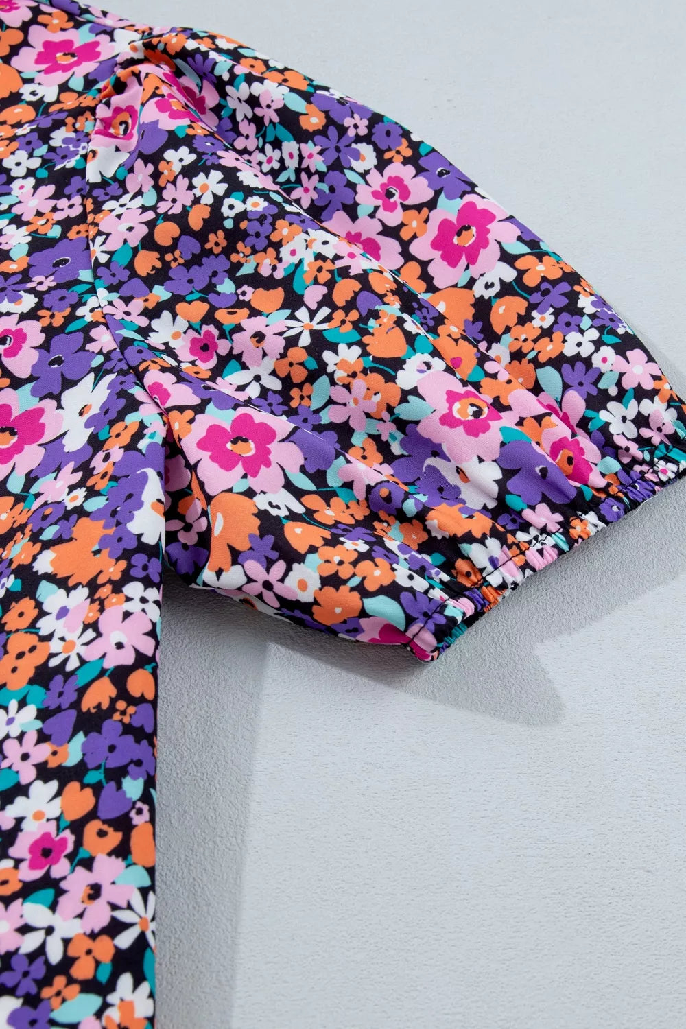 Ditsy Floral Print Plaid Colorblock Trim V Neck Blouse