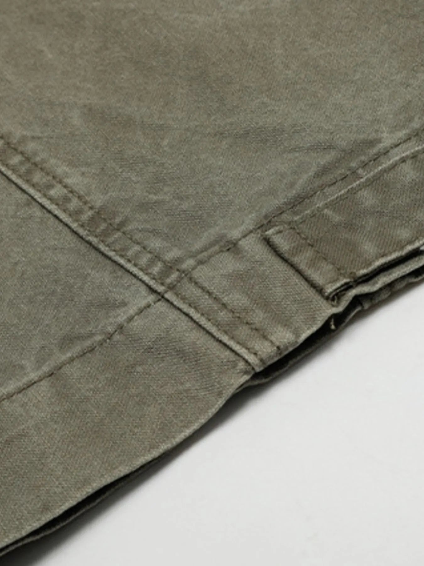 Men's Wide Leg Washed Jeans