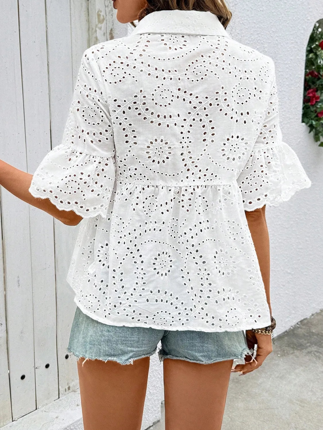 Eyelet Solid Collared Neck Half Sleeve Shirt