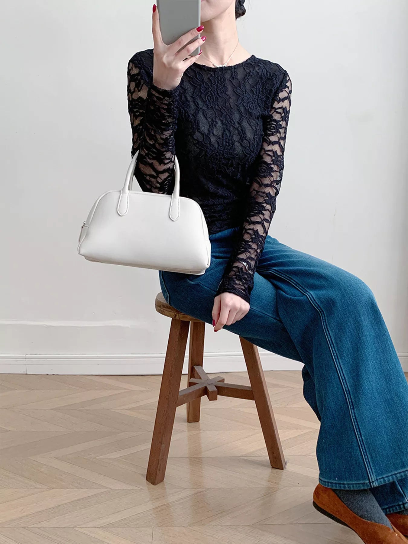 Lace Round Neck Long Sleeve Top