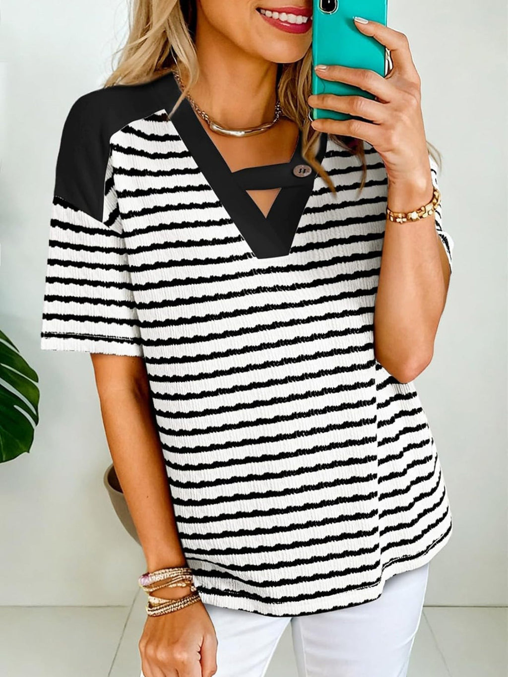 Striped Short Sleeve Casual T-Shirt