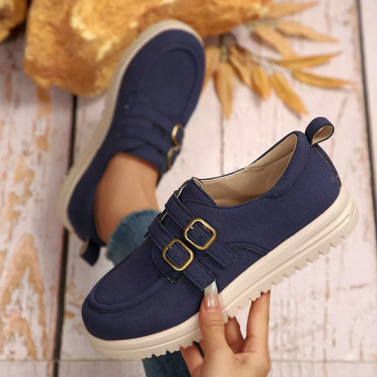 Buckle Accent Casual Loafers