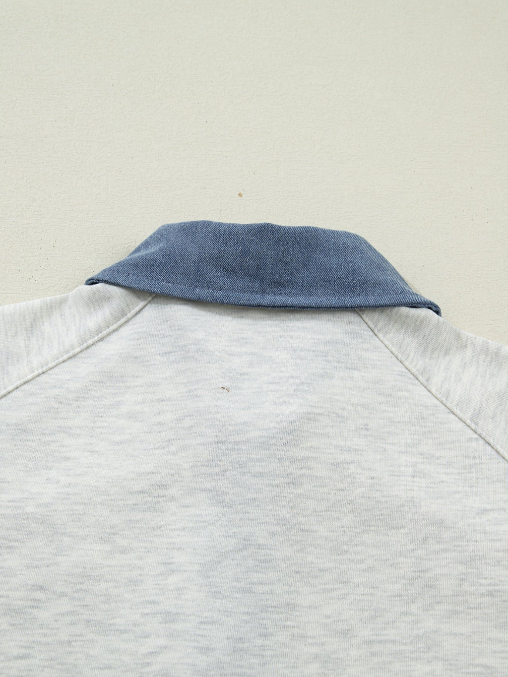 Contrast Trim Button Detail Top