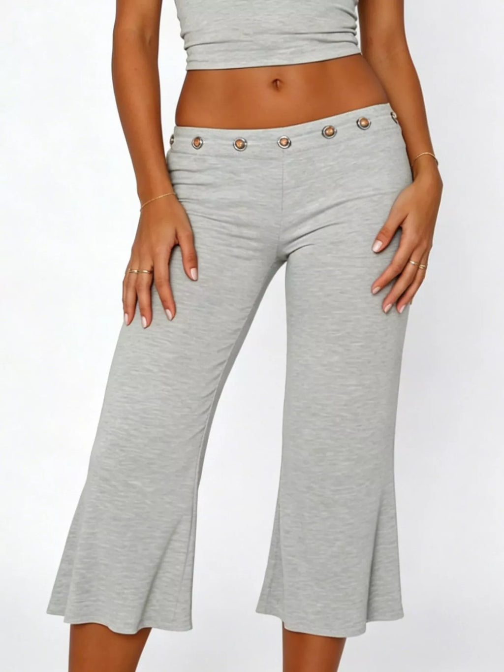 Mid Rise Capris Pants