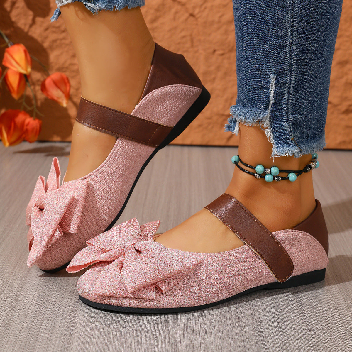 Bow Decor Round Toe Slip-Ons