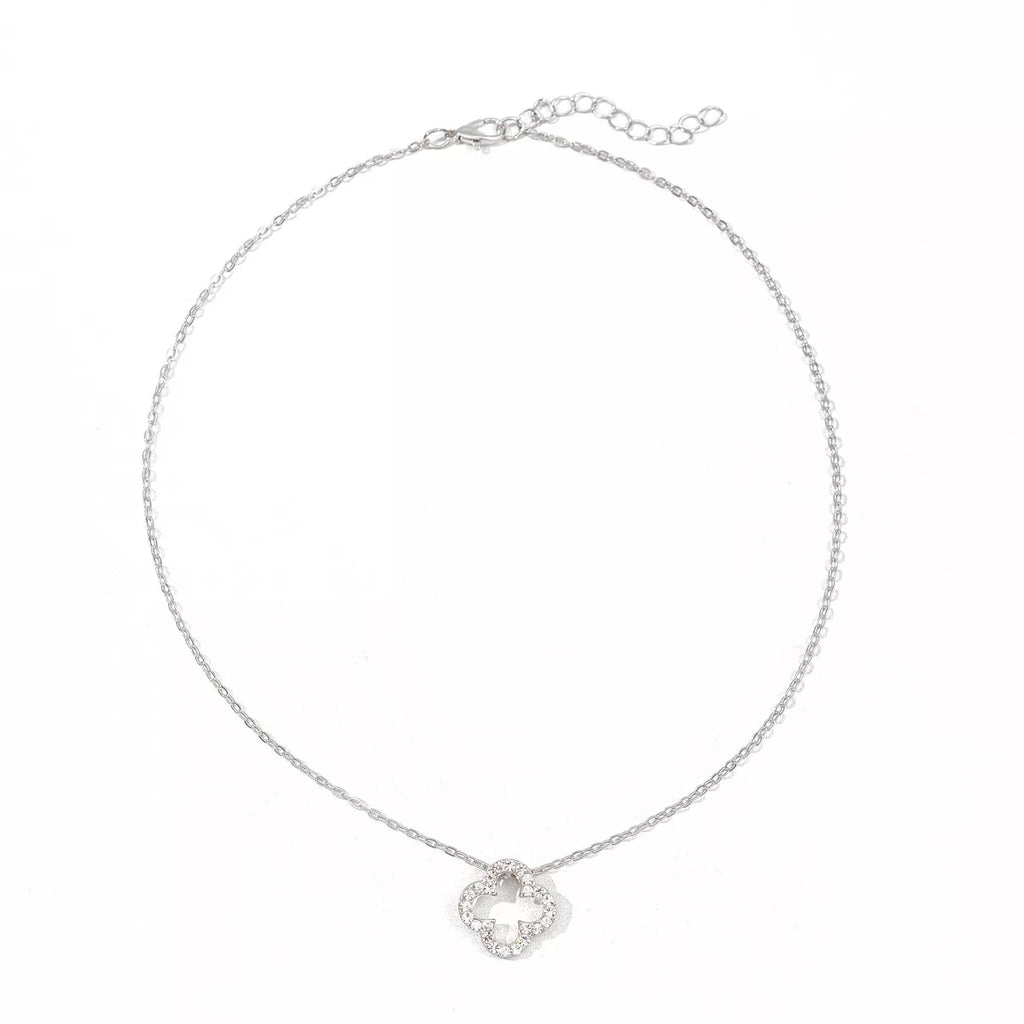 Clover Pendant Necklace