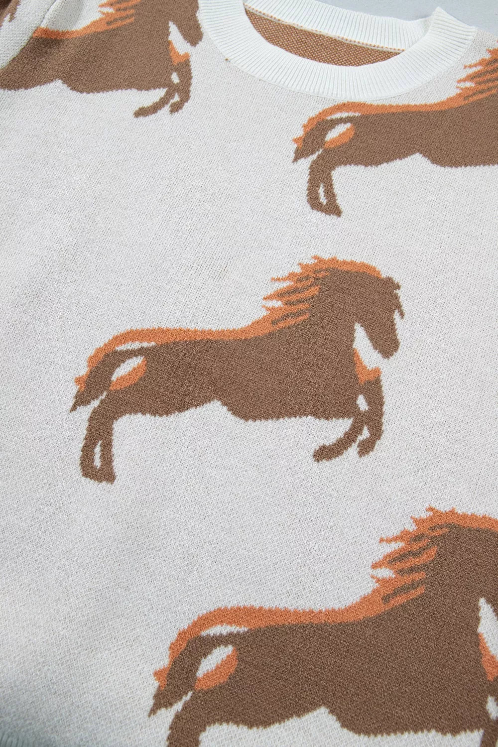 Western Horse Short Puff Sleeve Sweater
