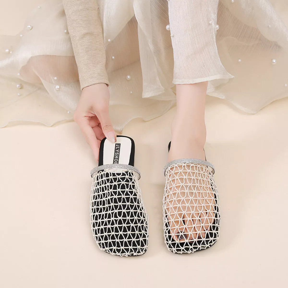 Round Toe Platform Sandals