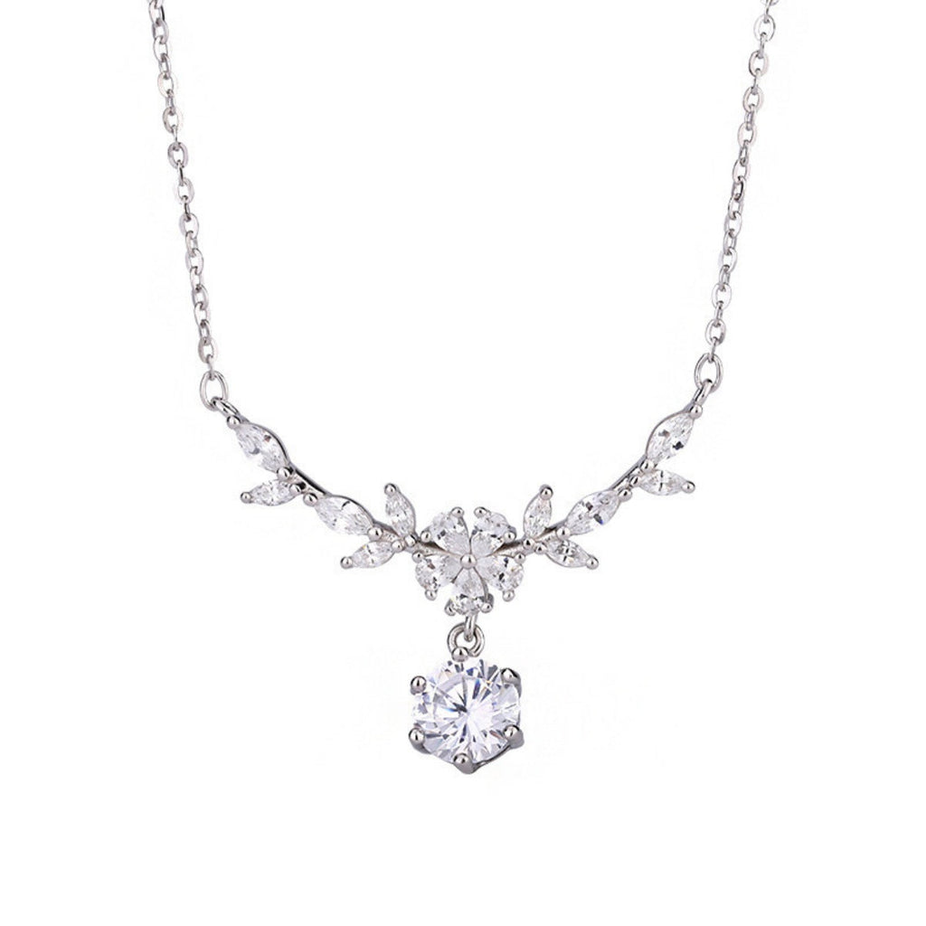 1 Carat Moissanite 925 Sterling Silver Leaf Flower Necklace