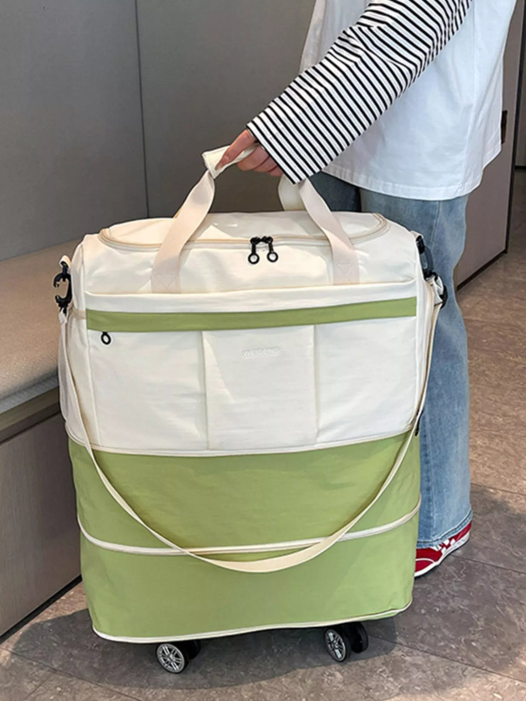 Rolling Duffel Bag with Wheels
