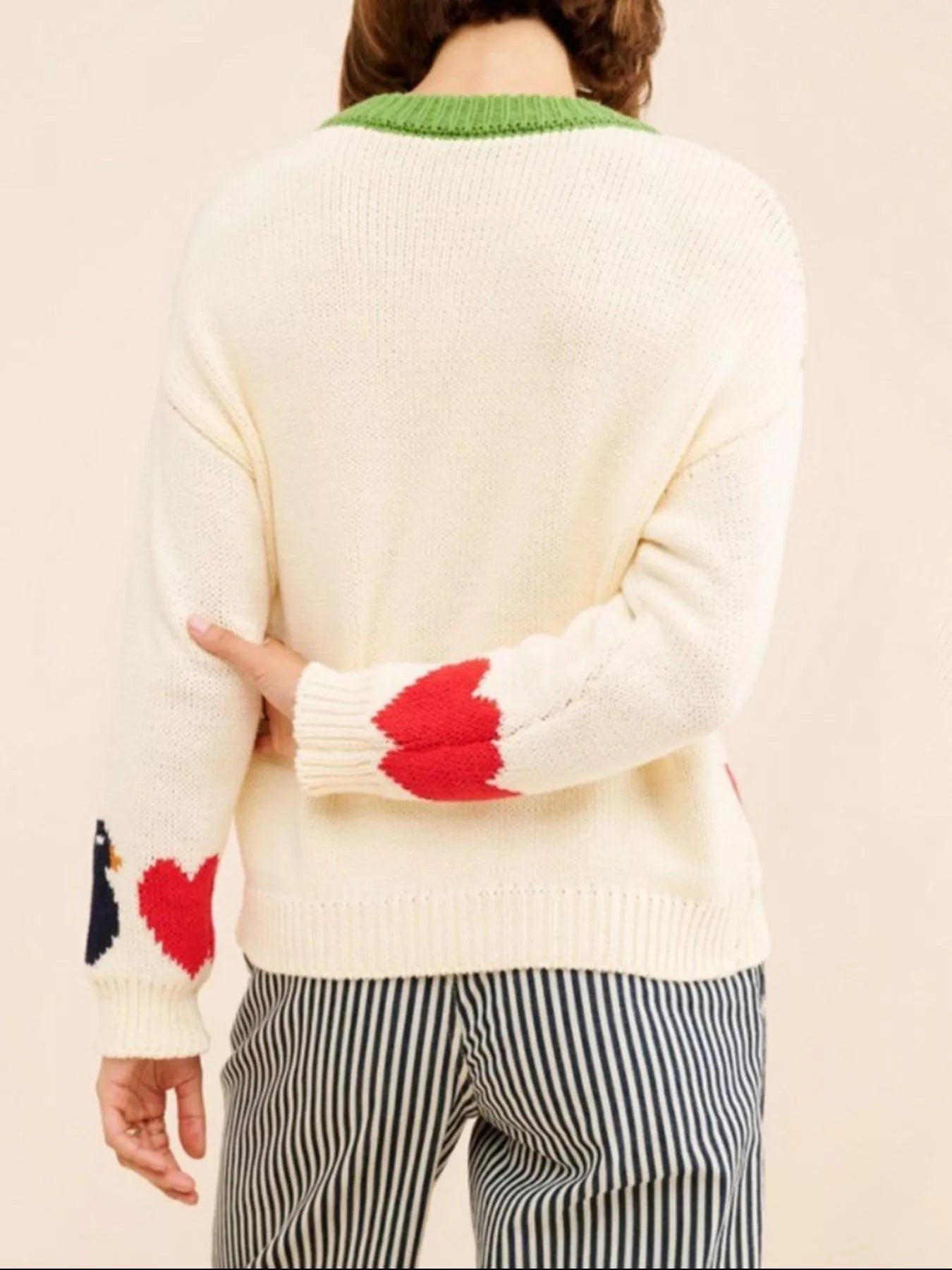 Swan Heart Pattern Round Neck Sweater