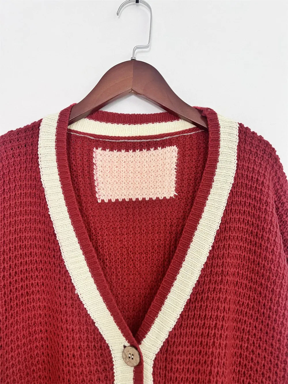Pocketed Contrast V-Neck Long Sleeve Cardigan
