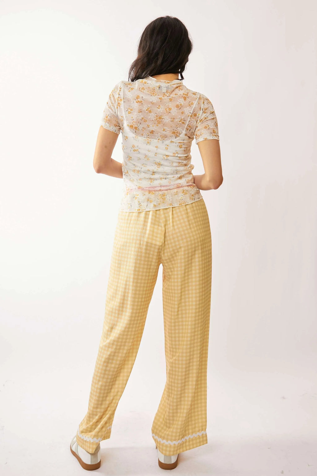 Davi & Dani Loose Turtle Neck Lace Mesh Lace Sheer Top