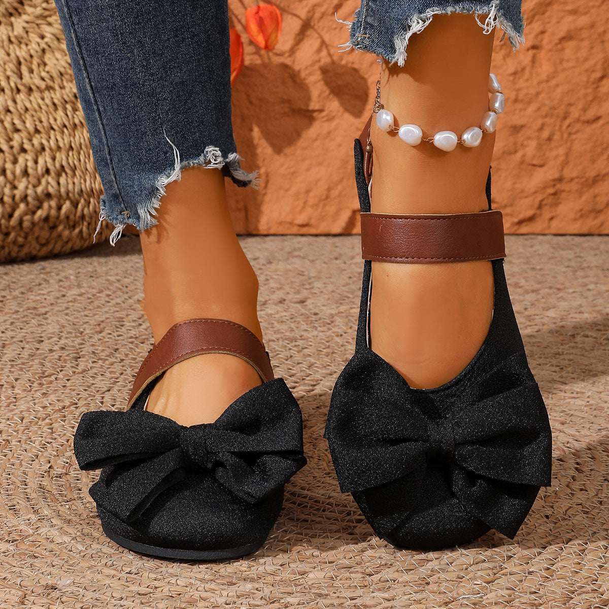 Bow Decor Round Toe Slip-Ons