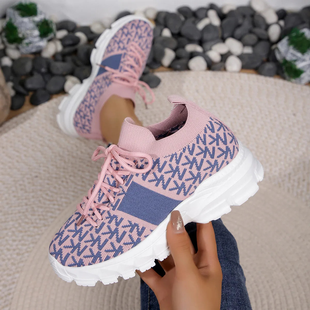 Round Toe Lace Up Sneakers
