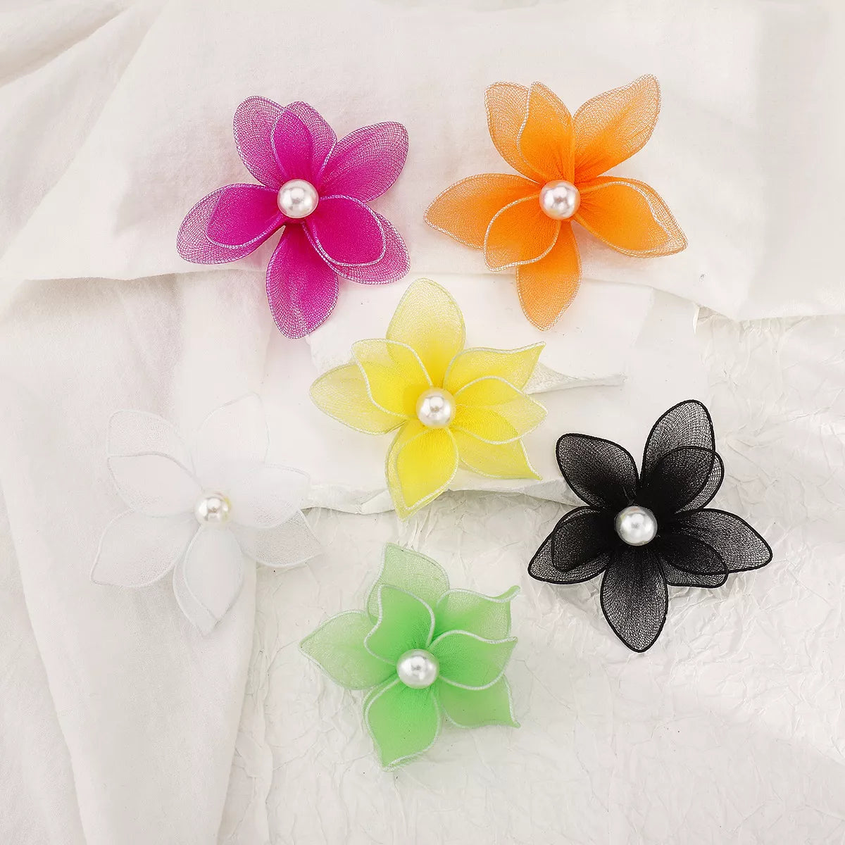 Flower Pearl Stud Earrings