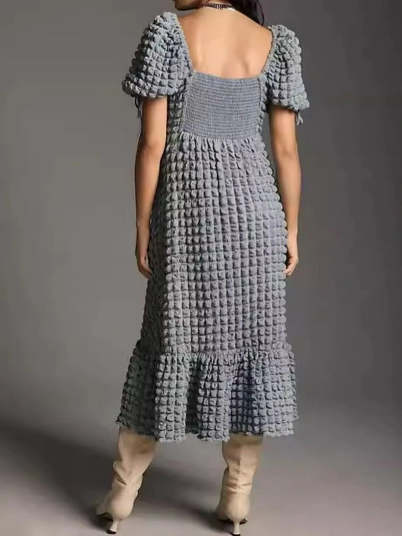 Textured Sweetheart Neck Short Sleeve Dress