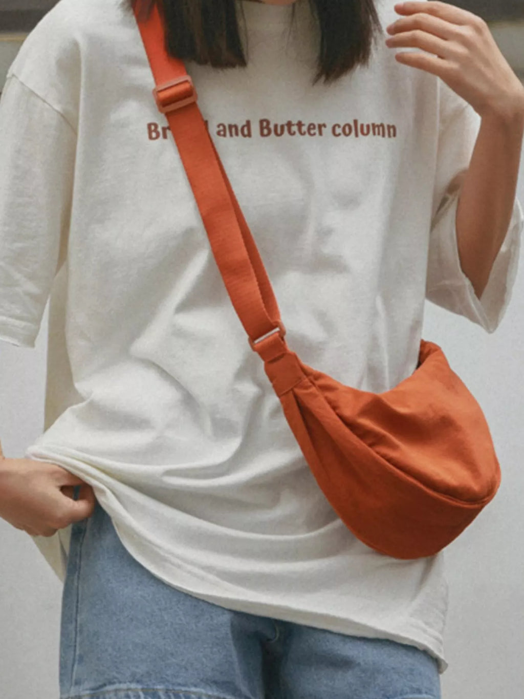 Casual Lightweight Crescent Crossbody Bag