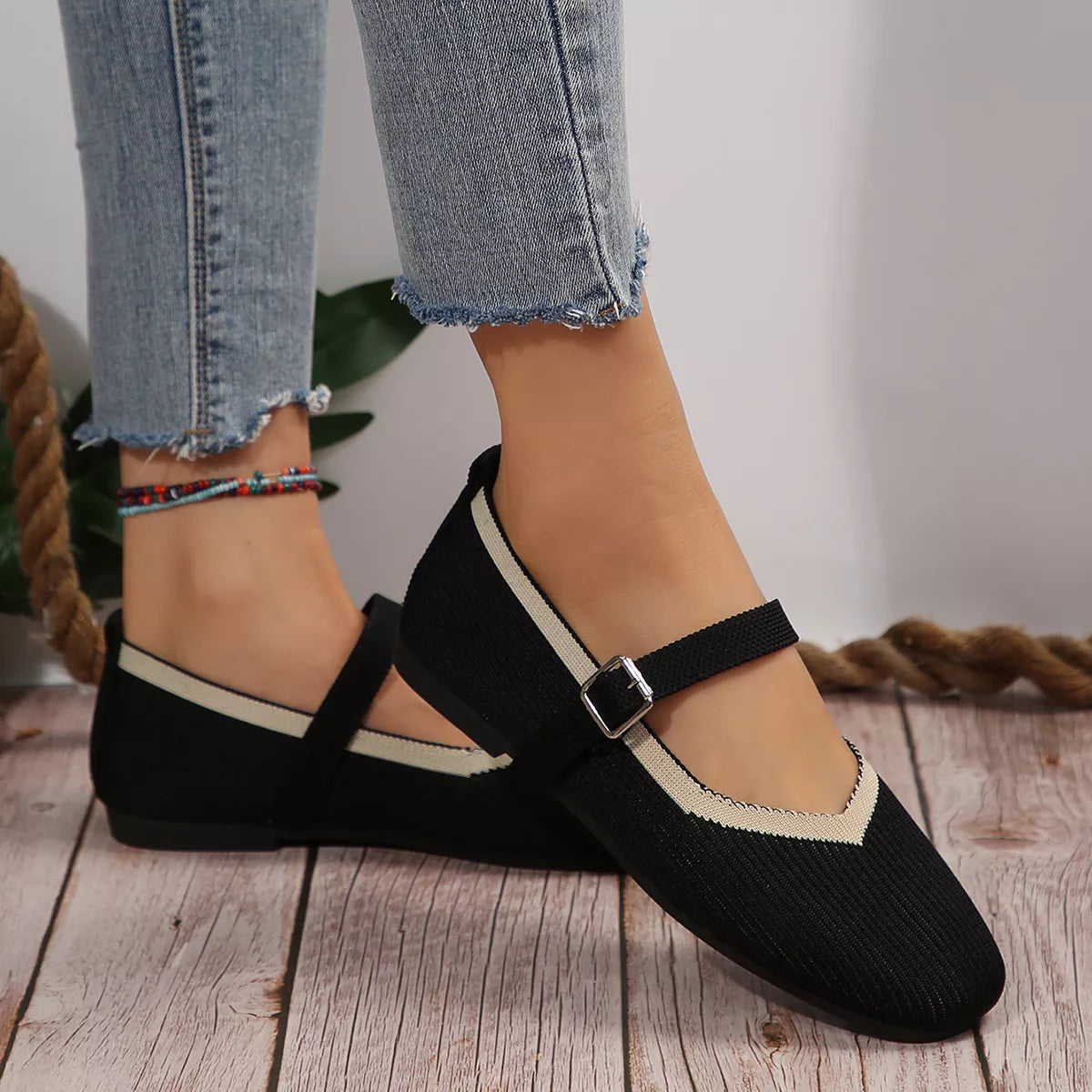 Round Toe Mesh Slip-Ons