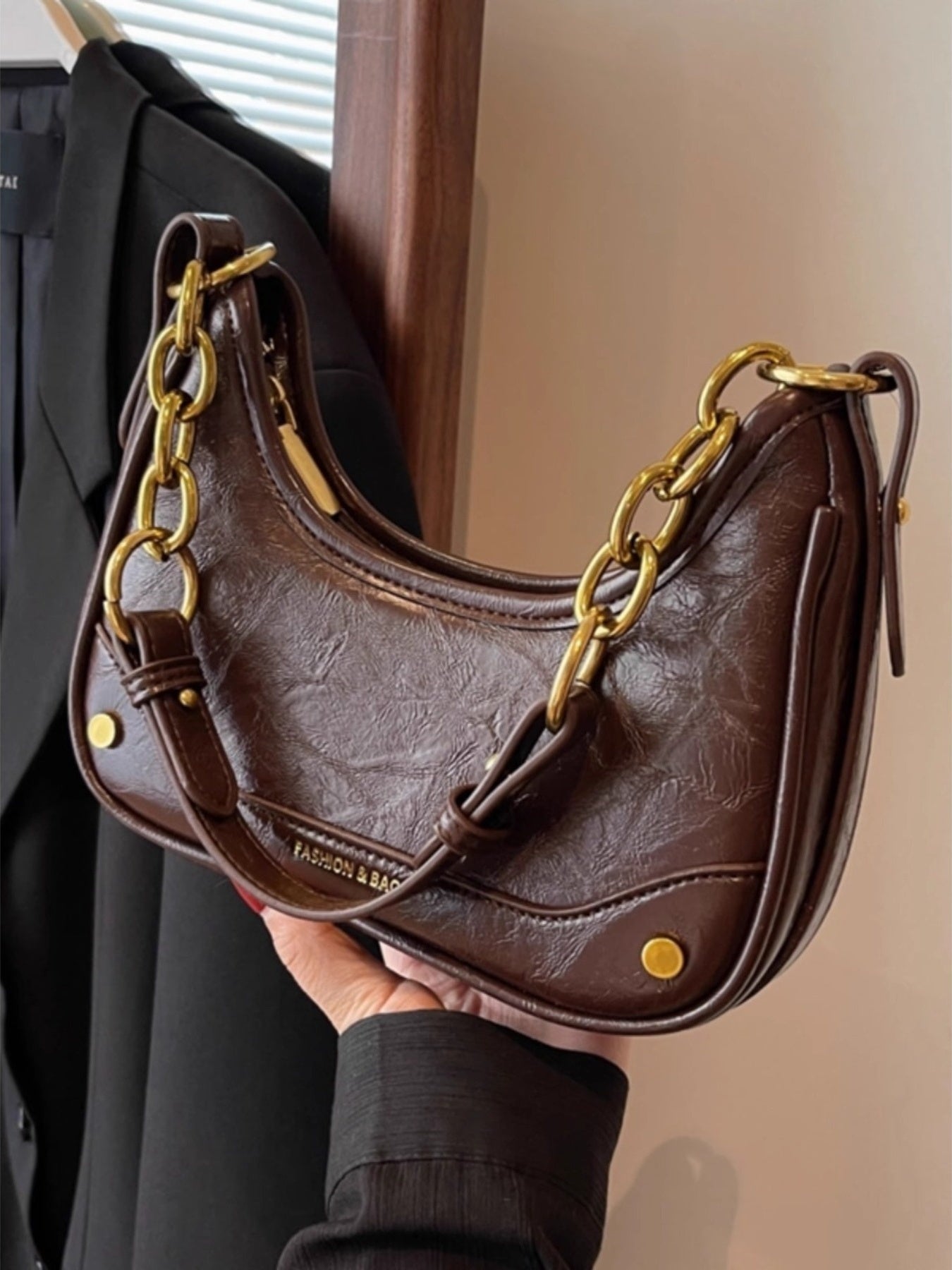 Chain Accent Shoulder Bag