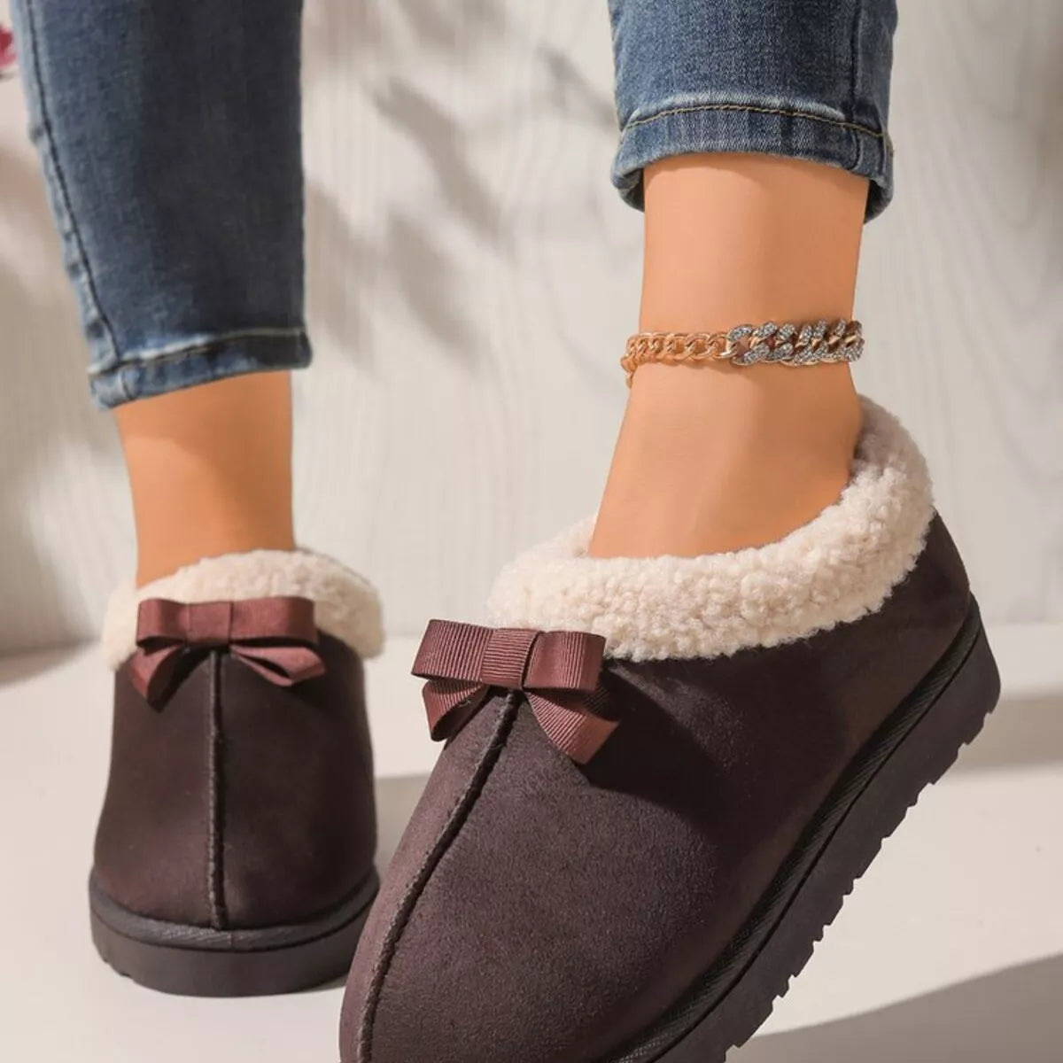 Cozy Bowknot Plush Lined Slip-Ons