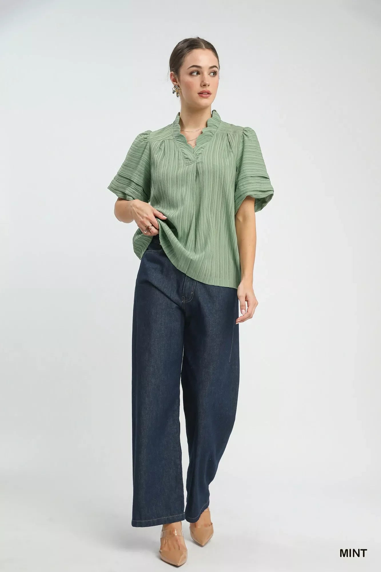 Umgee Seersucker Bubble Sleeve V-Neck Blouse