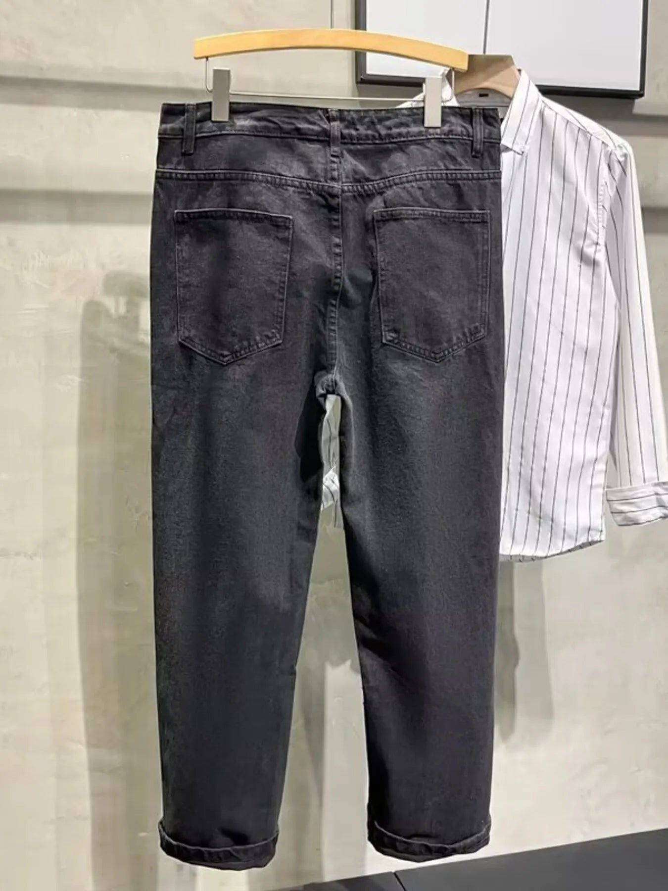 Men's Plus Size Distressed Slim Fit Jeans